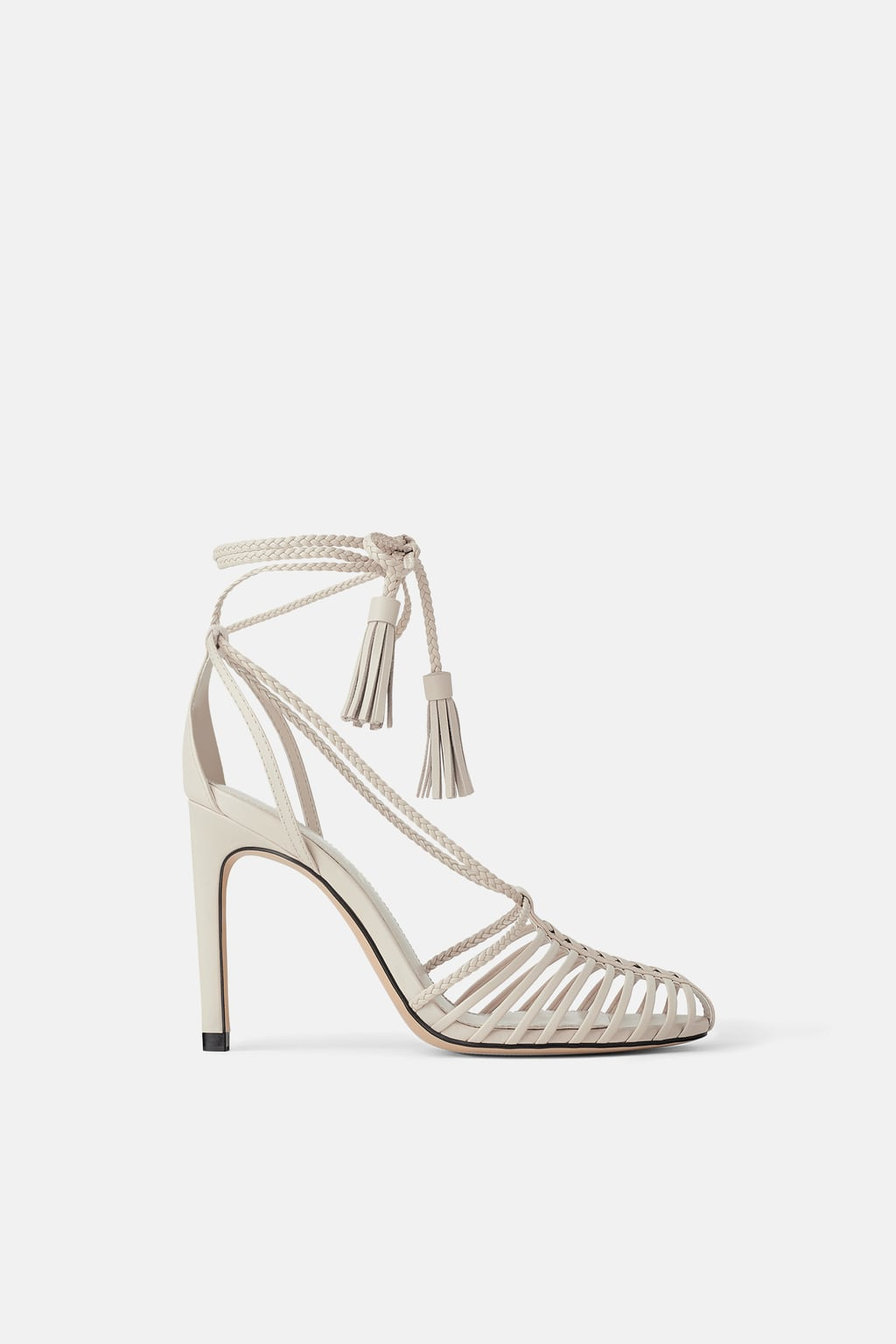 chaussure a lanieres