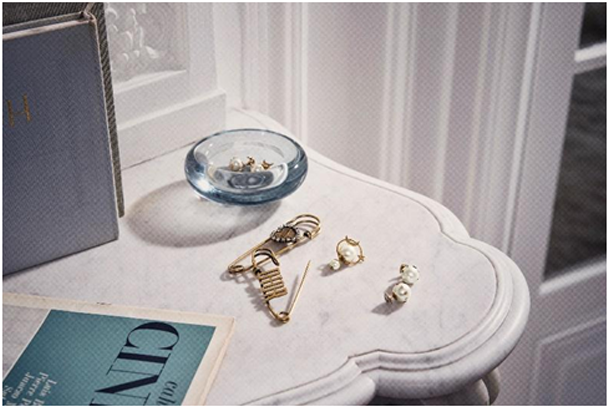 Boucles d oreilles et broche